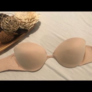 WONDERBRA Strapless 34B Push-up, Underwire